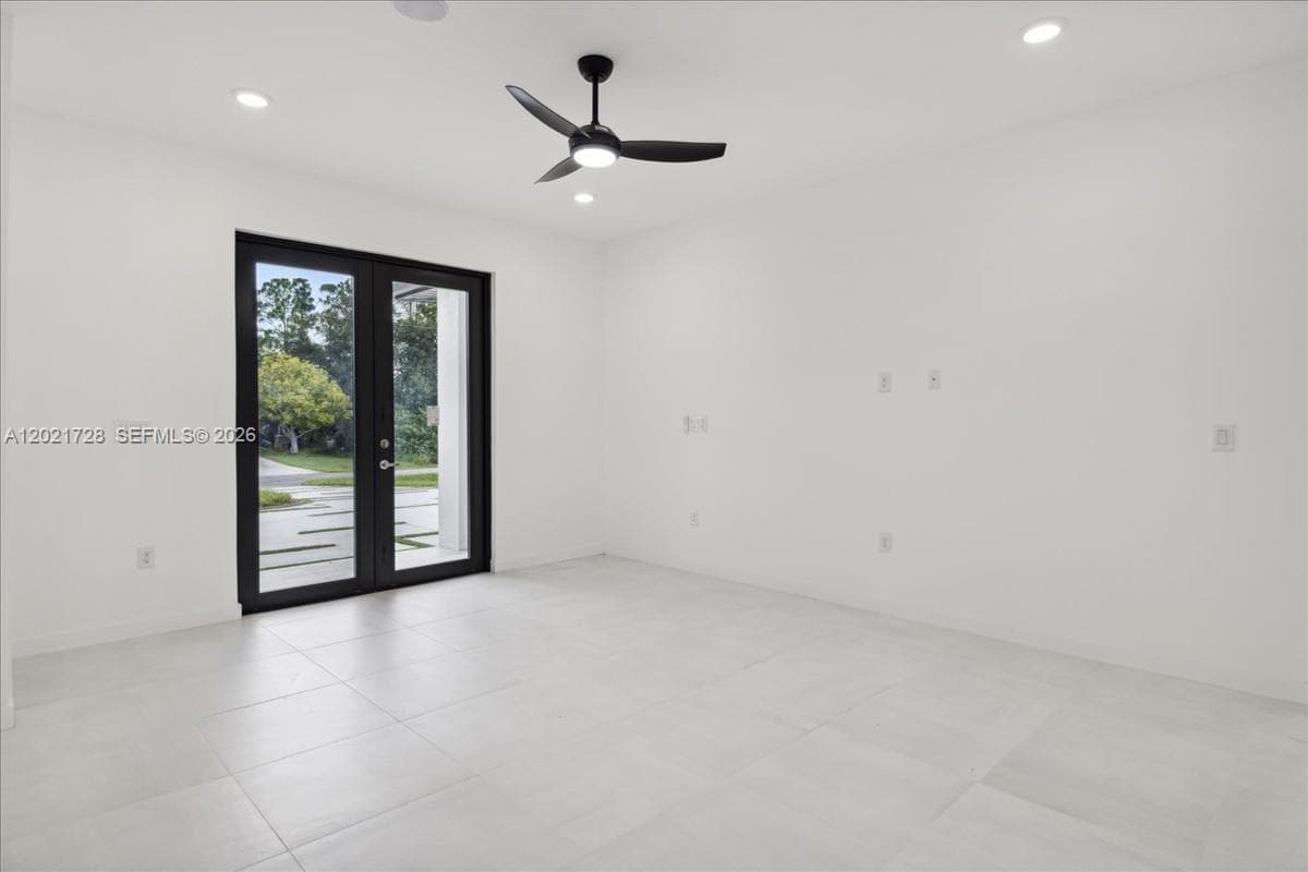 1310 Jefferson Ave, Lehigh Acres, FL 33972 photo 3