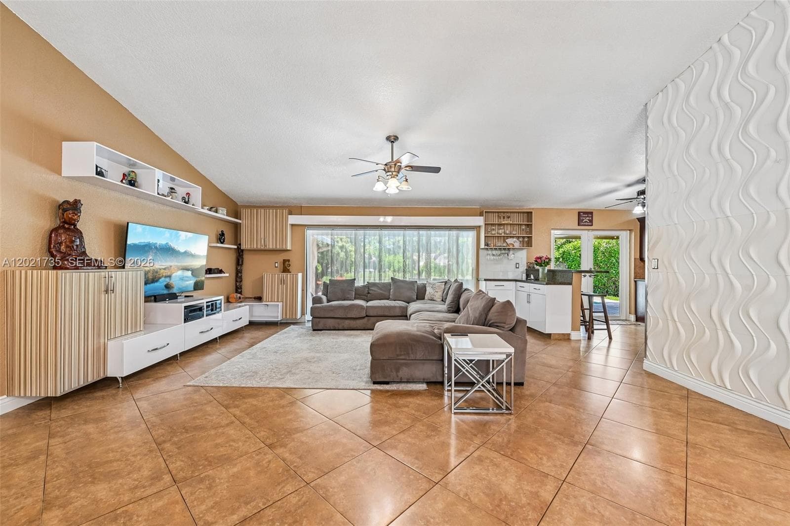 483 NW 107th Ave, Coral Springs, FL 33071 photo 4