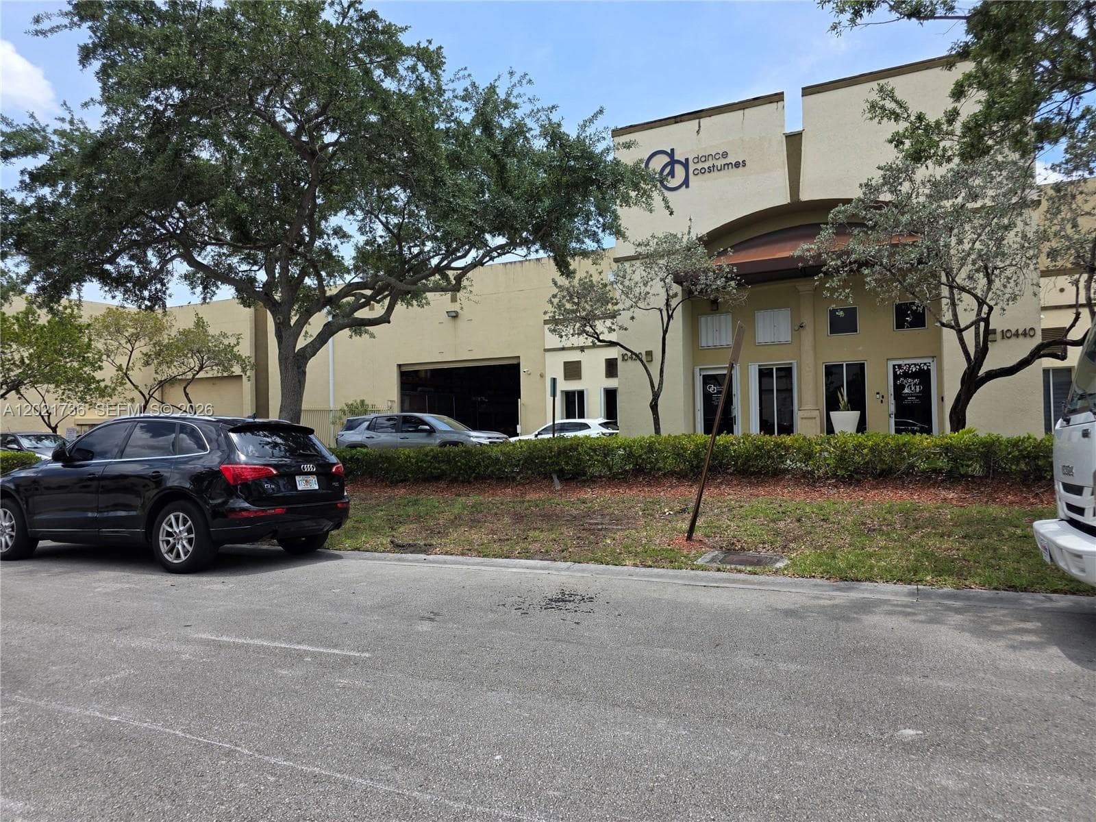 10420 NW 37th Ter, Doral, FL 33178 photo 5