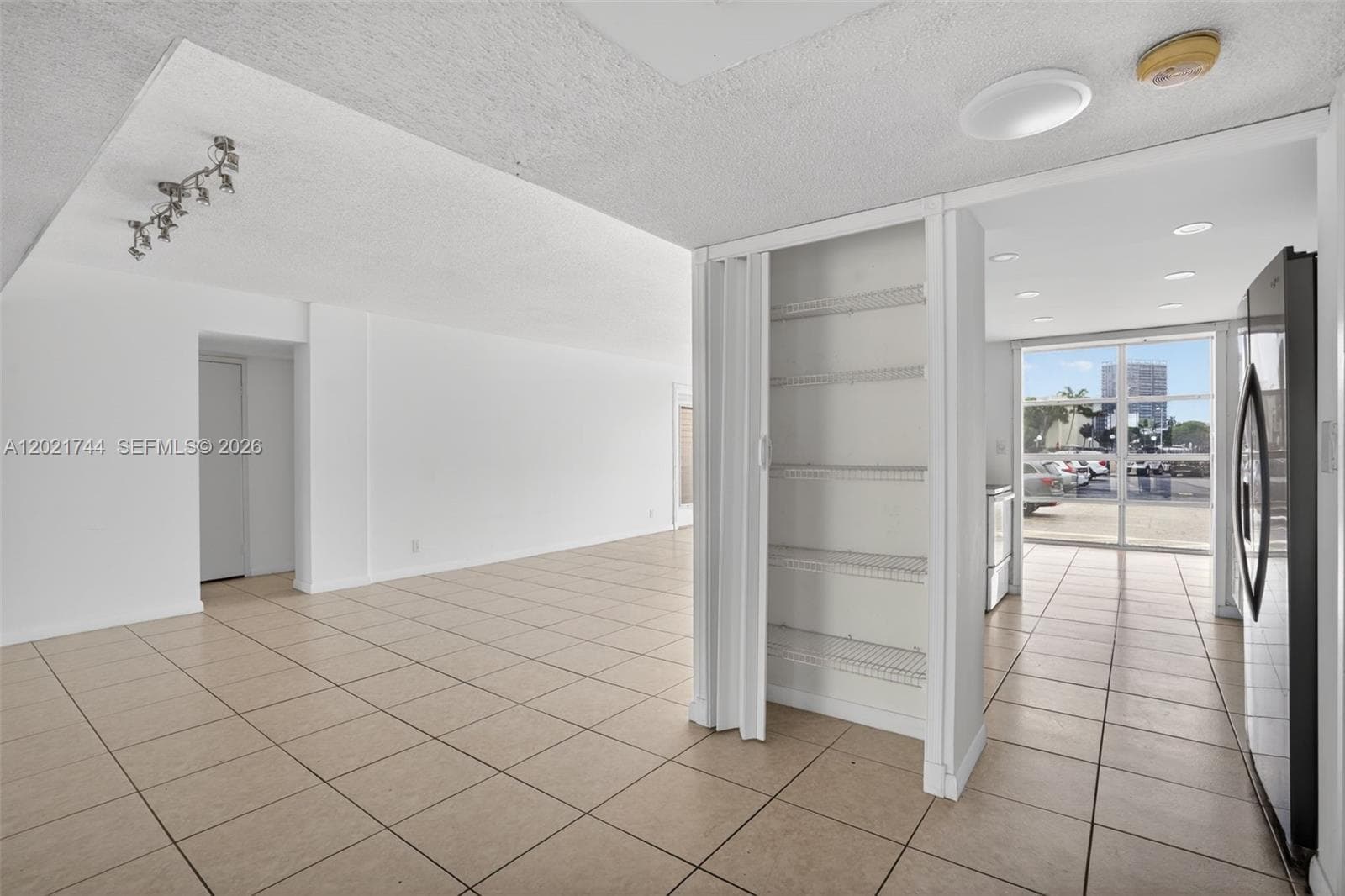 2000 Atlantic Shores Blvd # 120, Hallandale Beach, FL 33009 photo 2
