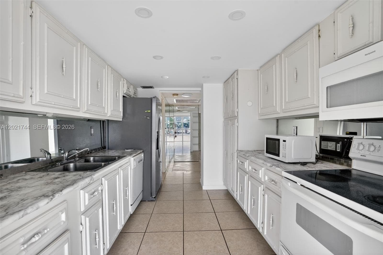 2000 Atlantic Shores Blvd # 120, Hallandale Beach, FL 33009 photo 5