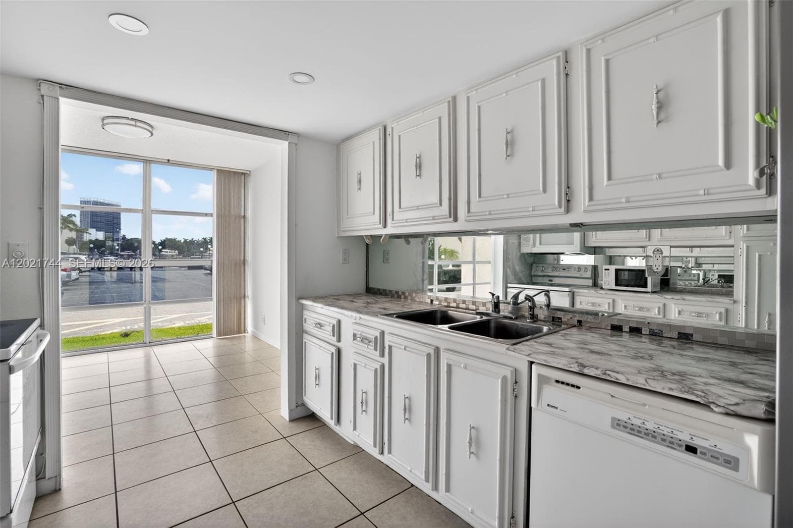 2000 Atlantic Shores Blvd # 120, Hallandale Beach, FL 33009 photo 4