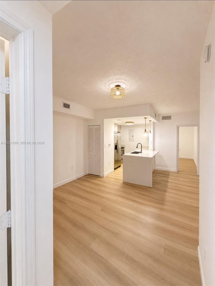 275 NE 18th St # 910, Miami, FL 33132 photo 5