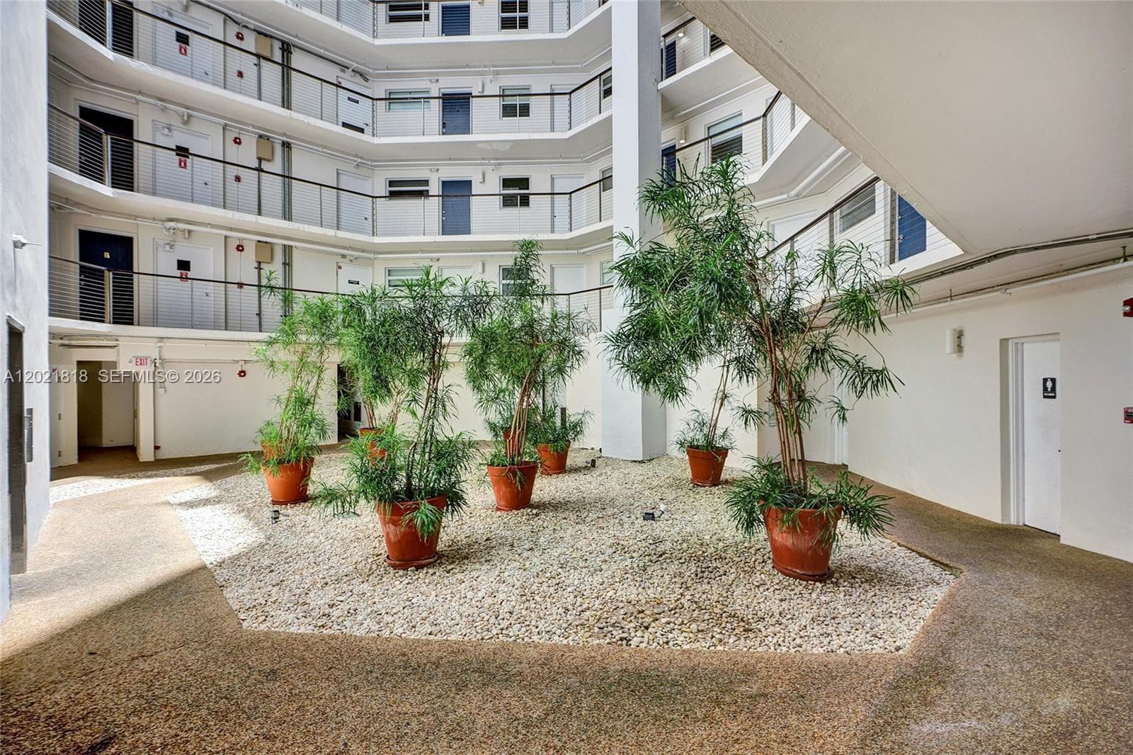 1881 Washington Ave # 6H, Miami Beach, FL 33139 photo 3
