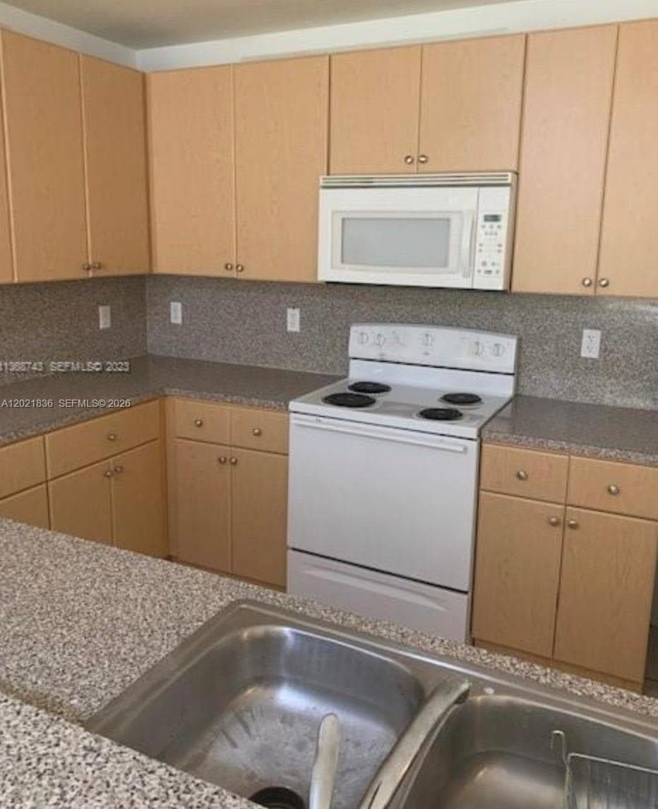 22631 SW 88th Pl # 5-18, Cutler Bay, FL 33190 photo 3