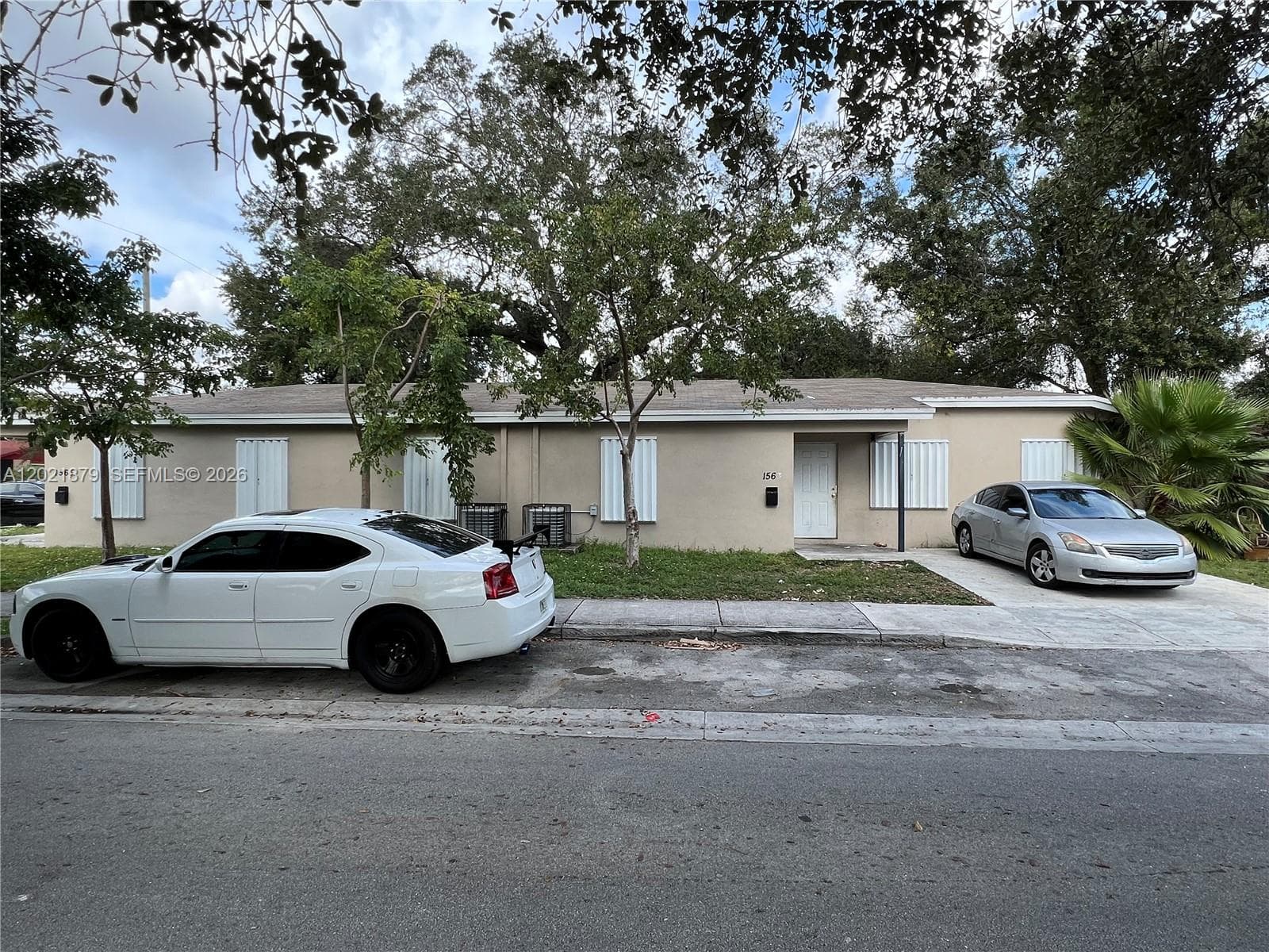 1565 NW 47th St, Miami, FL 33142 photo 2