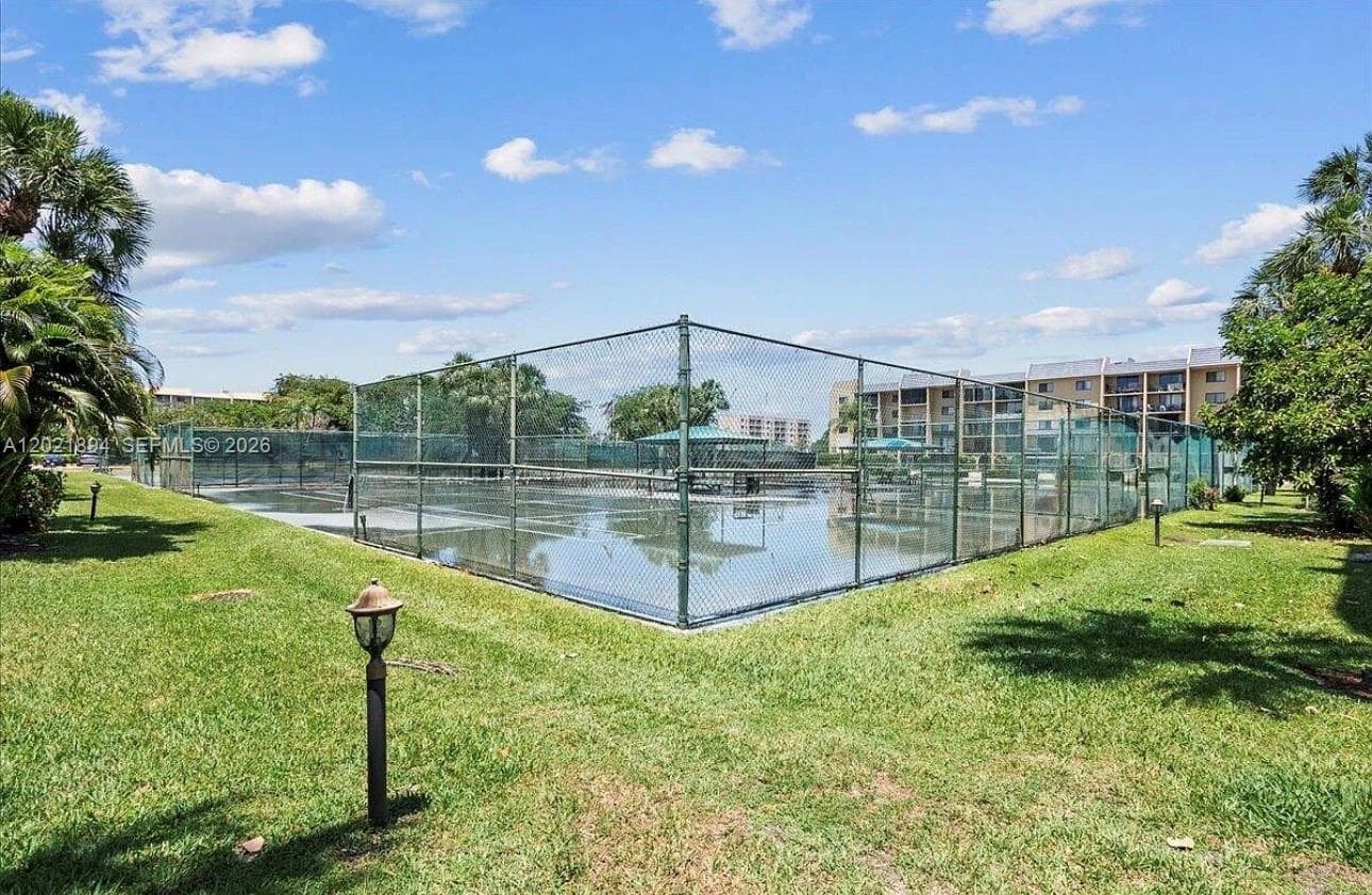 2786 Tennis Club Dr # 302, West Palm Beach, FL 33417 photo 3