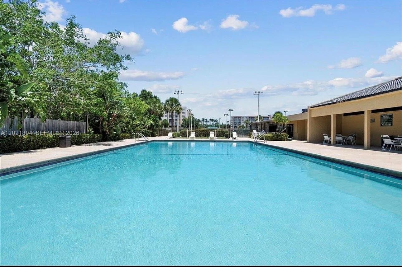 2786 Tennis Club Dr # 302, West Palm Beach, FL 33417 photo 4