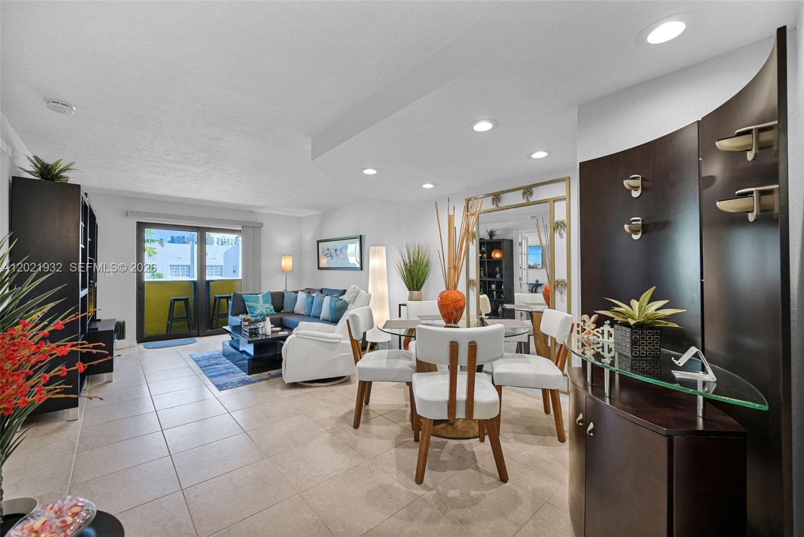 1334 Collins Ave # 403, Miami Beach, FL 33139