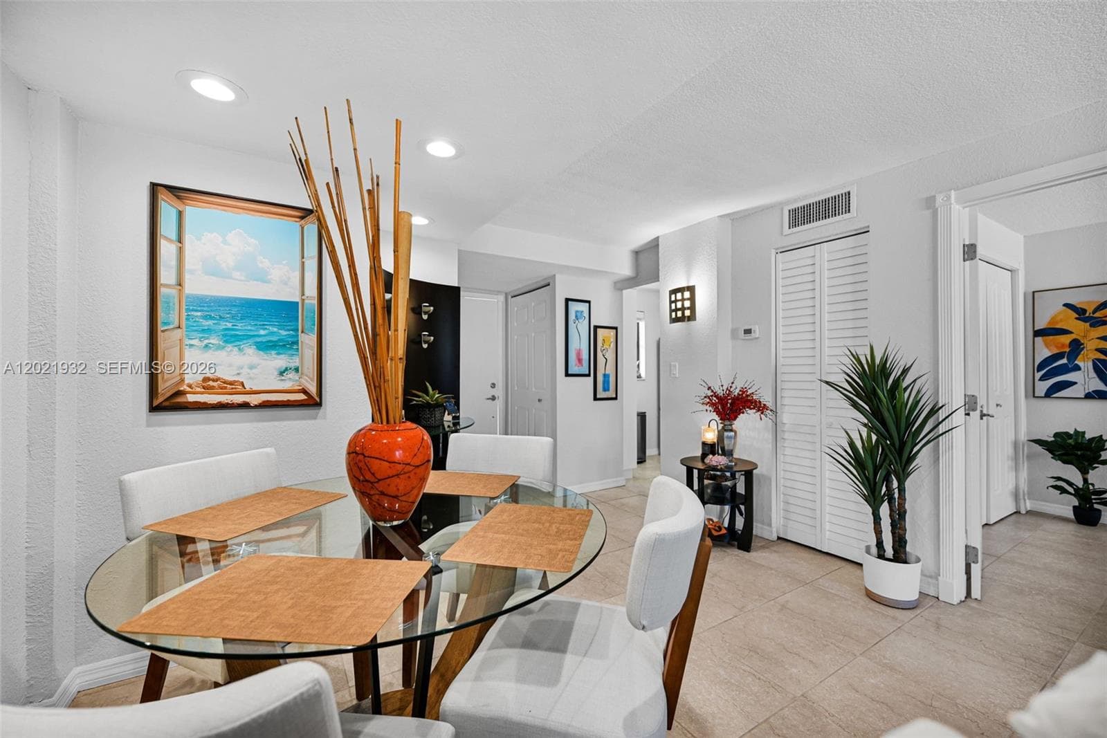 1334 Collins Ave # 403, Miami Beach, FL 33139 photo 4