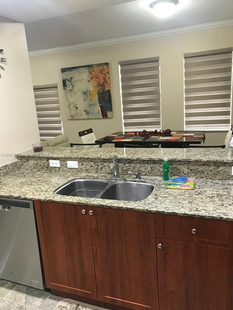10850 NW 89th Ter # 105-5, Doral, FL 33178 photo 5