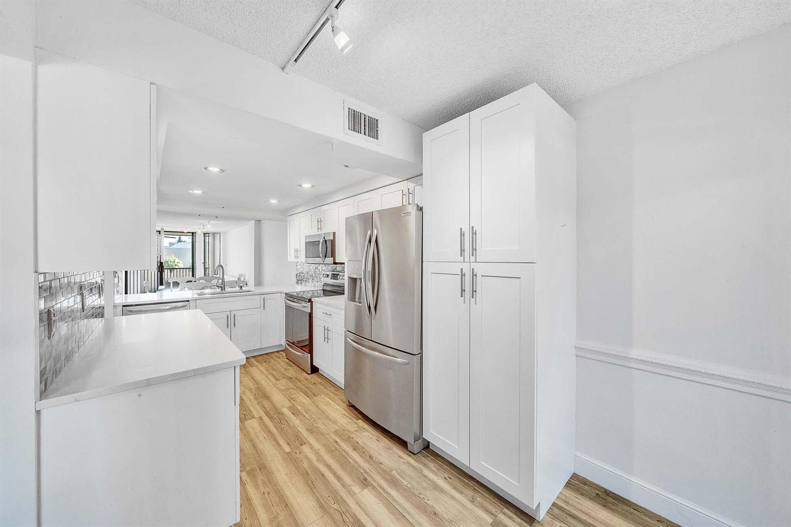 17 Royal Palm Way # 3010, Boca Raton, FL 33432 photo 5