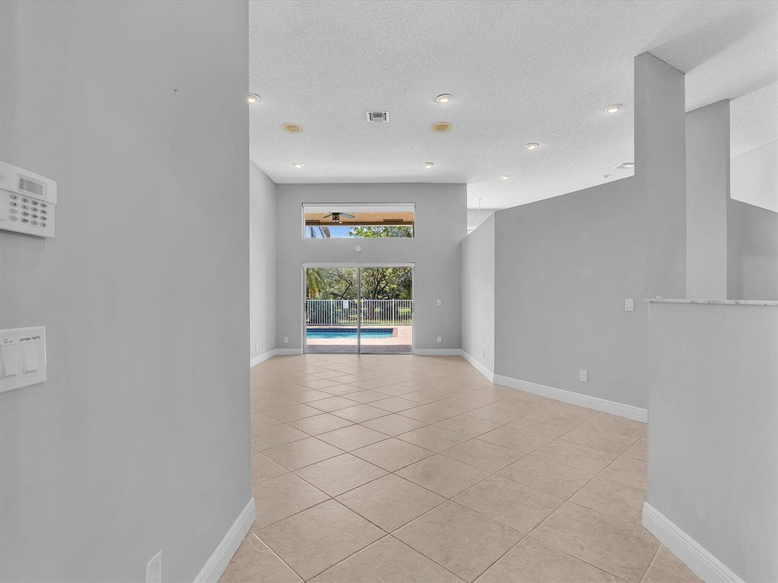 10434 NW 6th Court, Coral Springs, FL 33071 photo 4