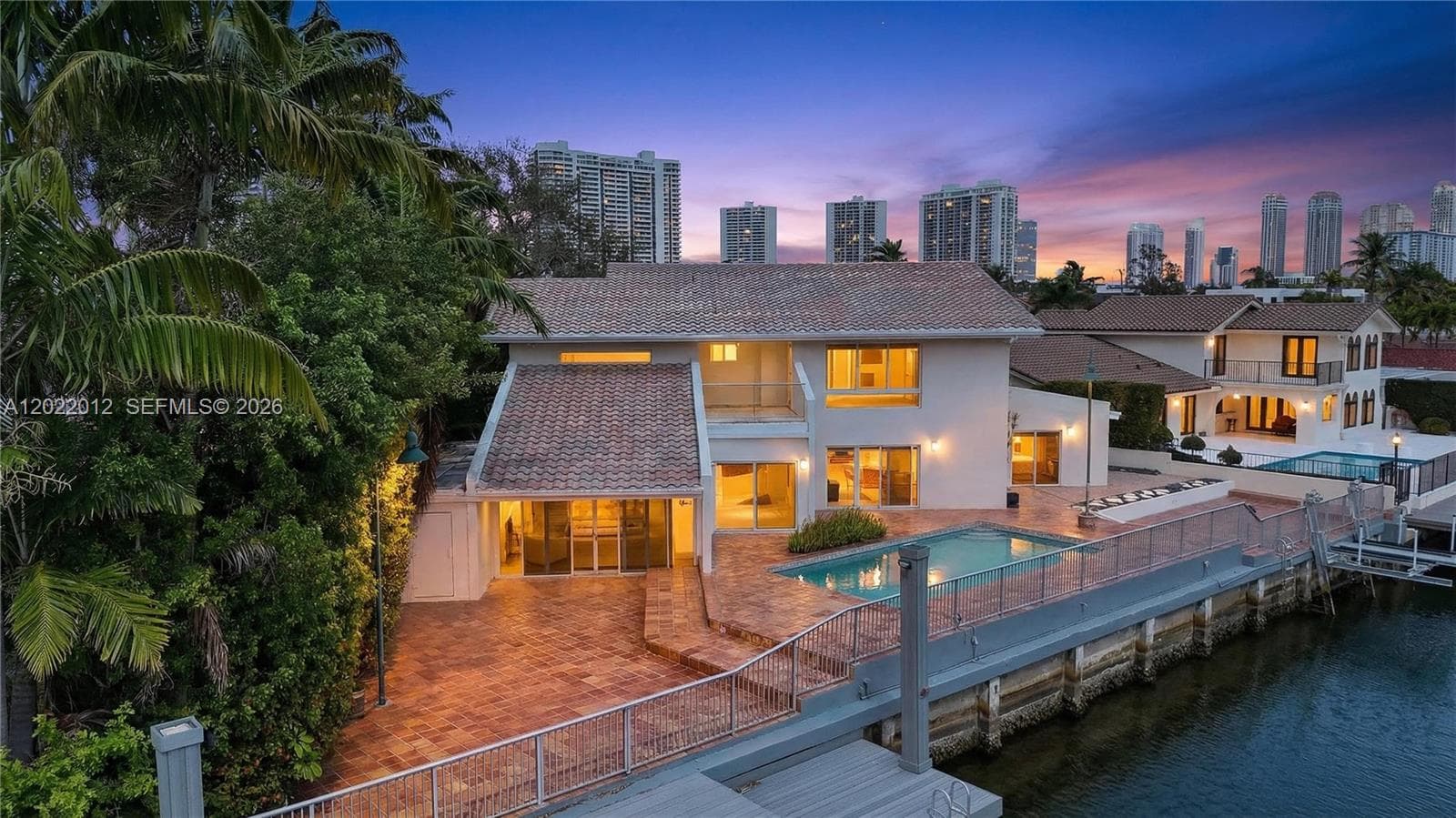 3226 NE 168th St # 3226, North Miami Beach, FL 33160