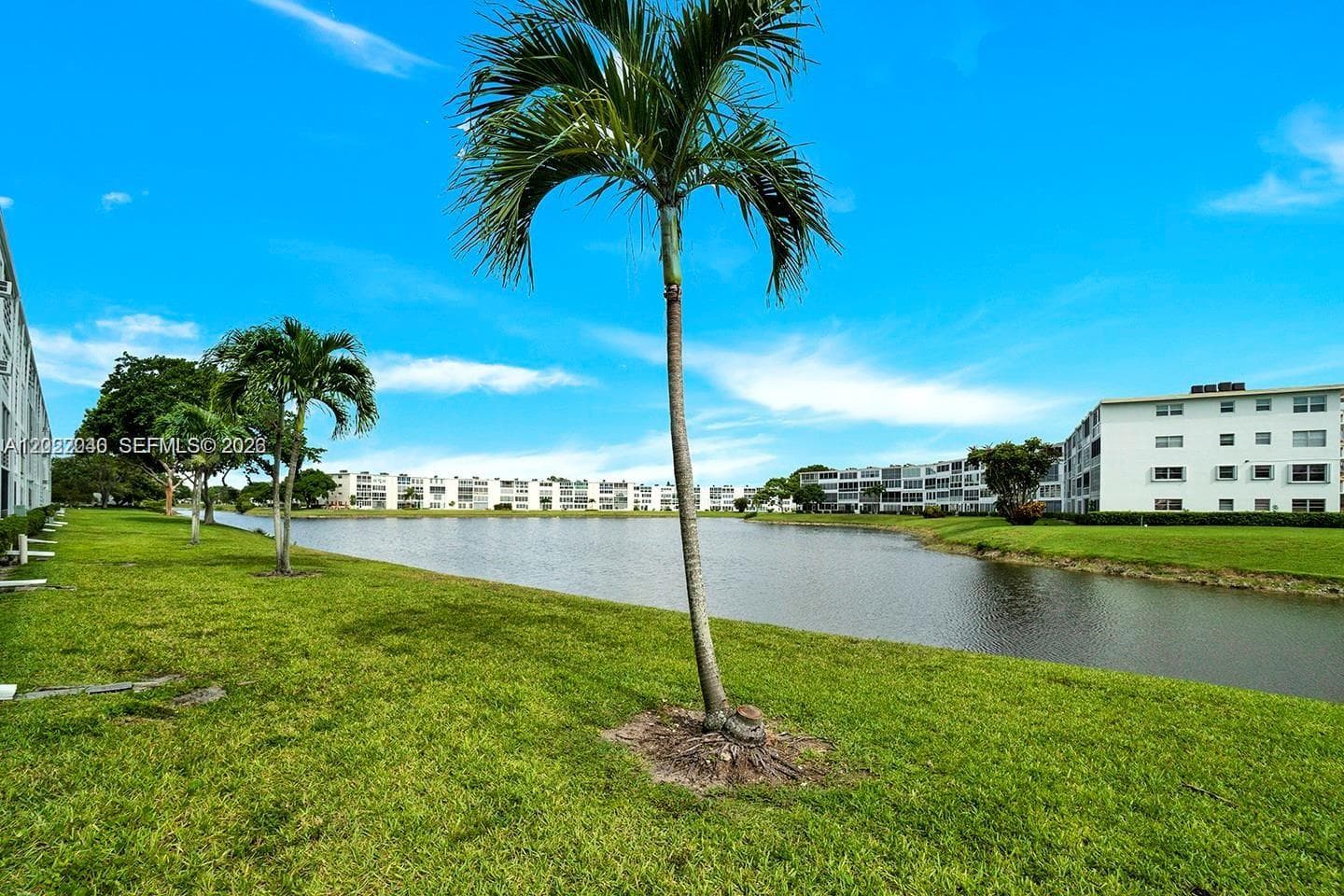 4052 E Harwood E # 4052, Deerfield Beach, FL 33442 photo 3