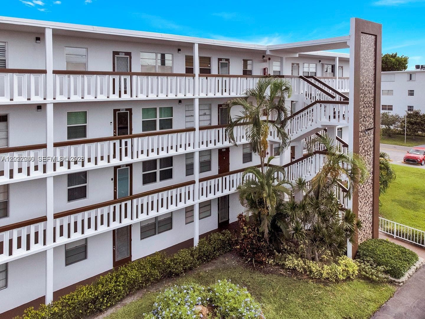 4052 E Harwood E # 4052, Deerfield Beach, FL 33442
