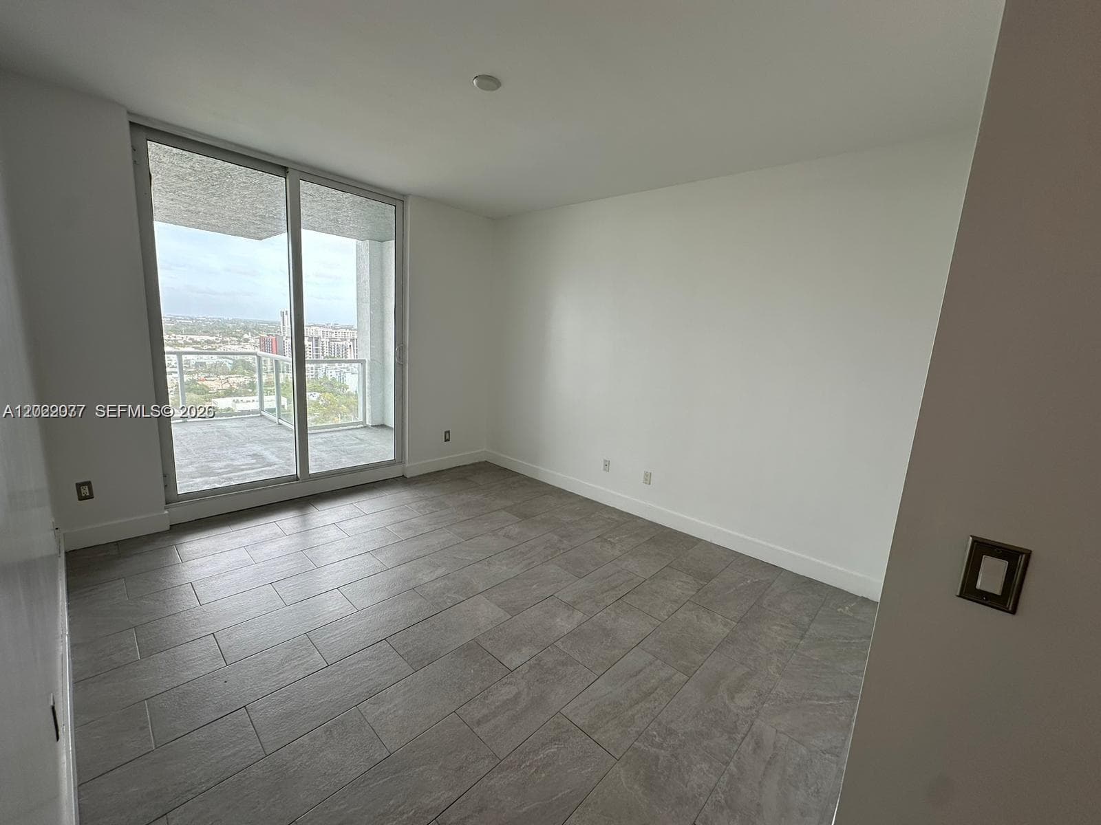 315 NE 3rd Ave # 2009, Fort Lauderdale, FL 33301 photo 3