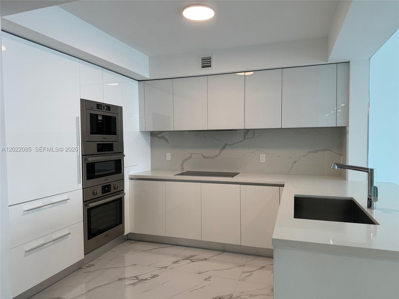 330 Sunny Isles Blvd # 5-1003, Sunny Isles Beach, FL 33160 photo 5
