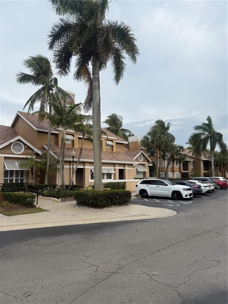 15689 SW 106th Ln # 718, Miami, FL 33196 photo 2
