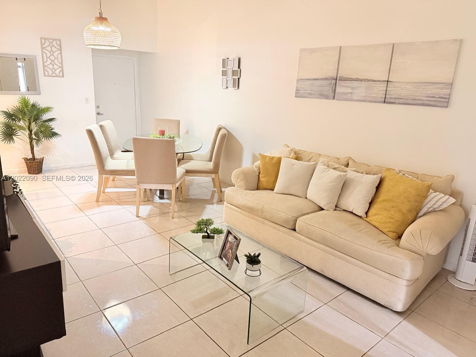 9443 Fontainebleau Blvd # 209, Miami, FL 33172 photo 3