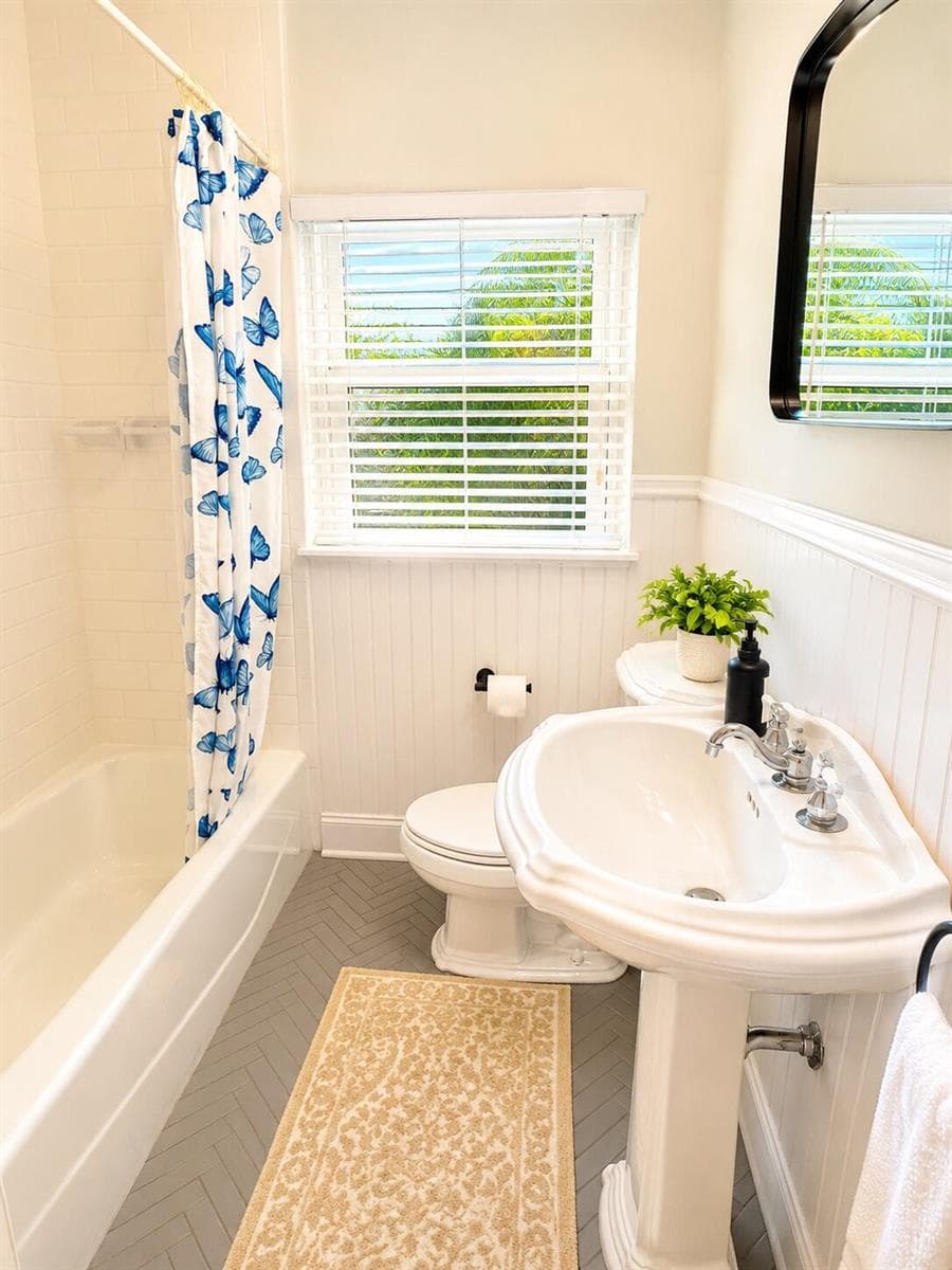 712 SE 11th Court, Fort Lauderdale, FL 33316 photo 5