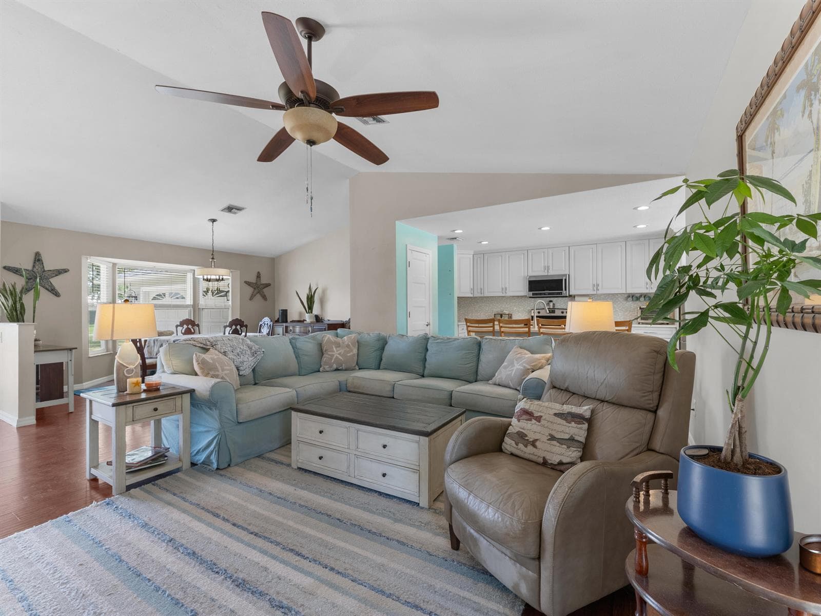 698 Fischer Drive, Sebastian, FL 32958 photo 3