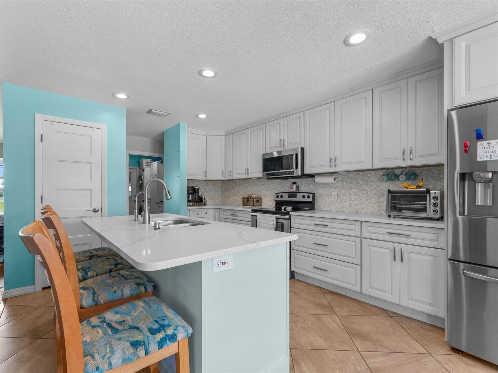 698 Fischer Drive, Sebastian, FL 32958 photo 5
