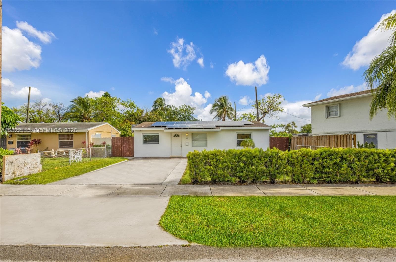 2411 Fletcher St, Hollywood, FL 33020 photo 2