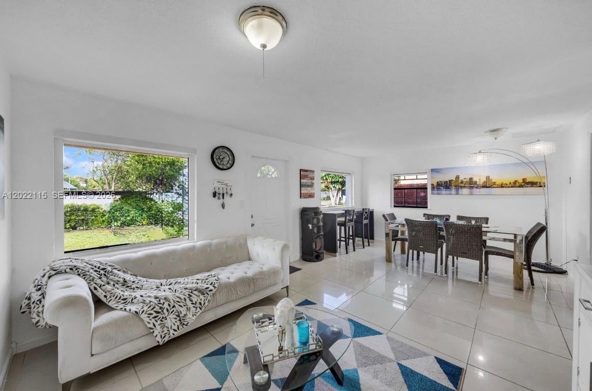 2411 Fletcher St, Hollywood, FL 33020 photo 4