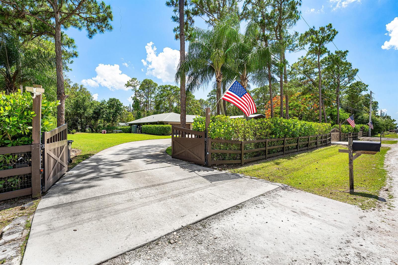 13530 59th Court N, Loxahatchee, FL 33411 photo 4