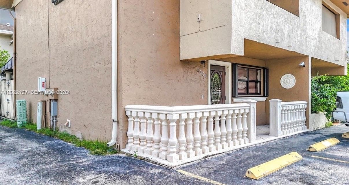 5350 W 26th Ave # 118, Hialeah, FL 33016 photo 3