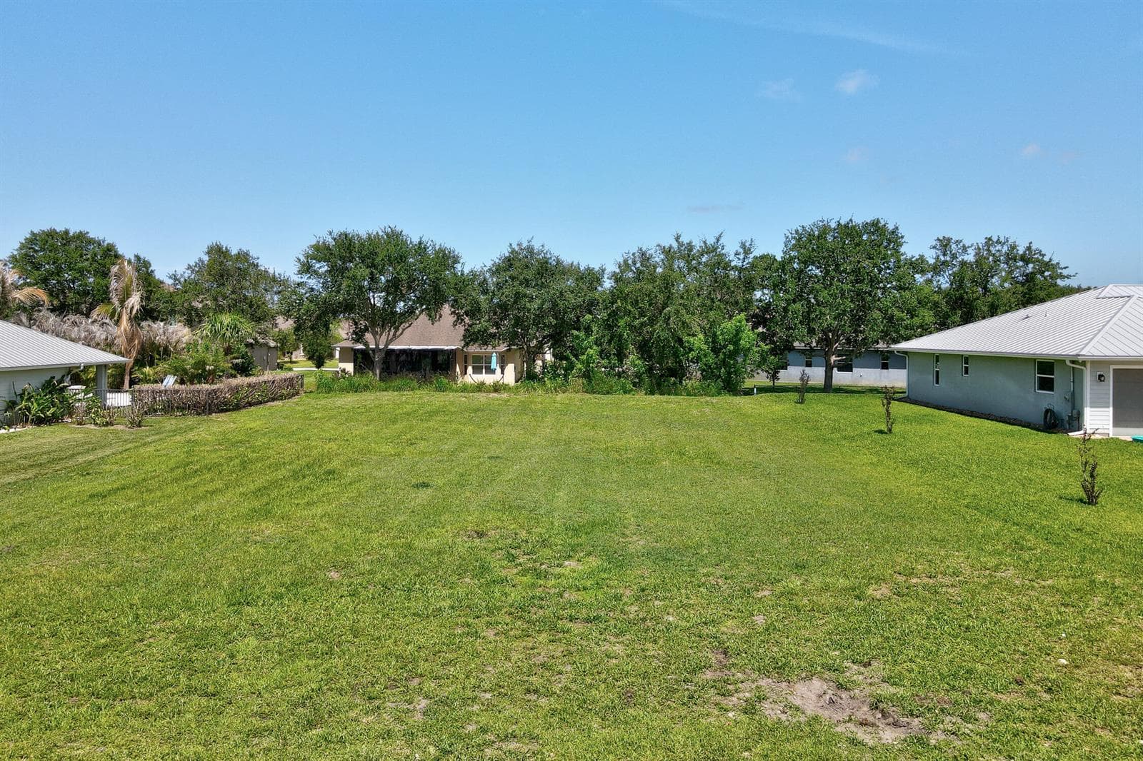 6370 Tropical Way, Vero Beach, FL 32967 photo 2