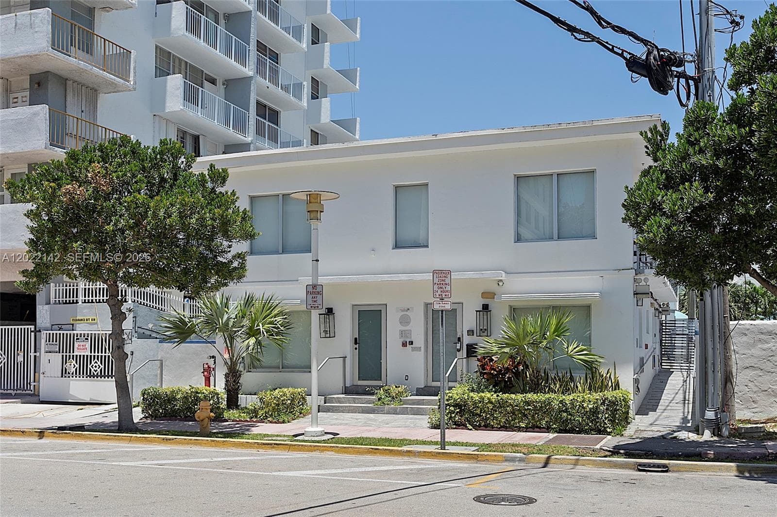 235 18th St, Miami Beach, FL 33139