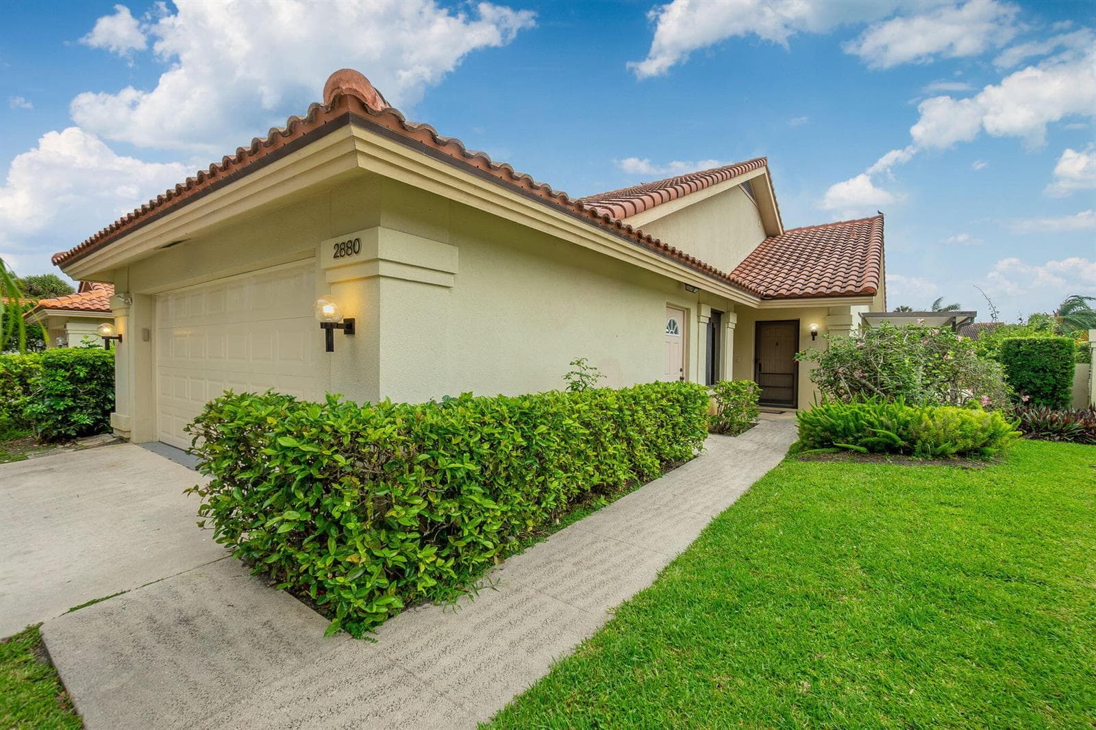 2880 Gettysburg Lane, West Palm Beach, FL 33409 photo 2