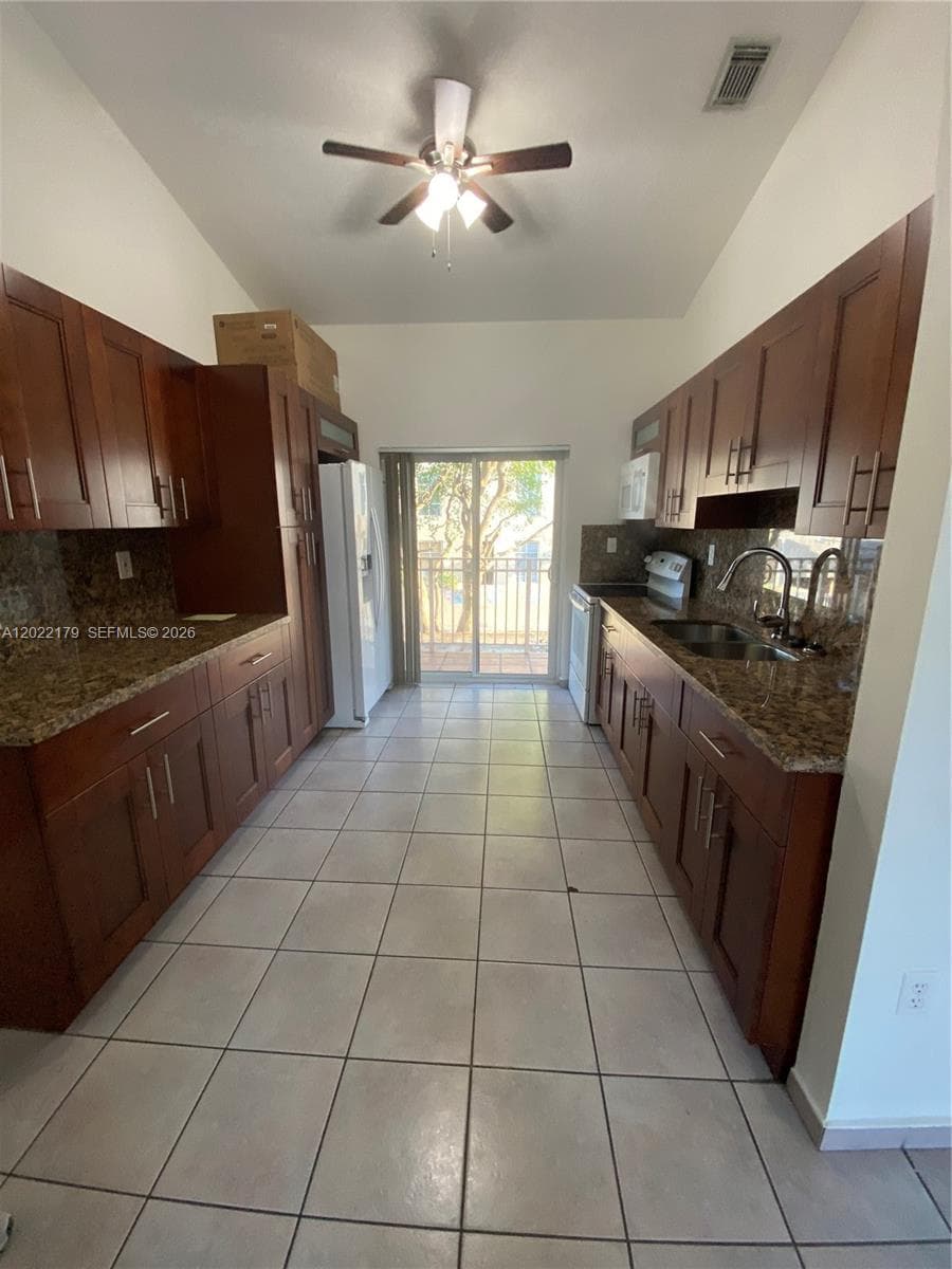 7500 W 20th Ave # 202, Hialeah, FL 33016 photo 2