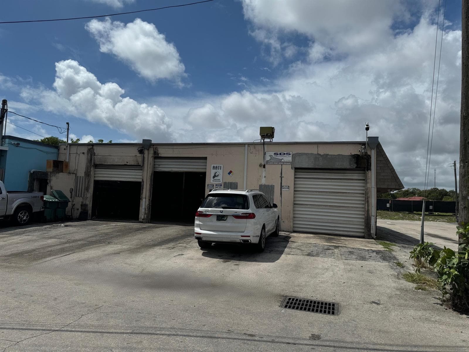 2355 NW 30th Street, Oakland Park, FL 33311 photo 5