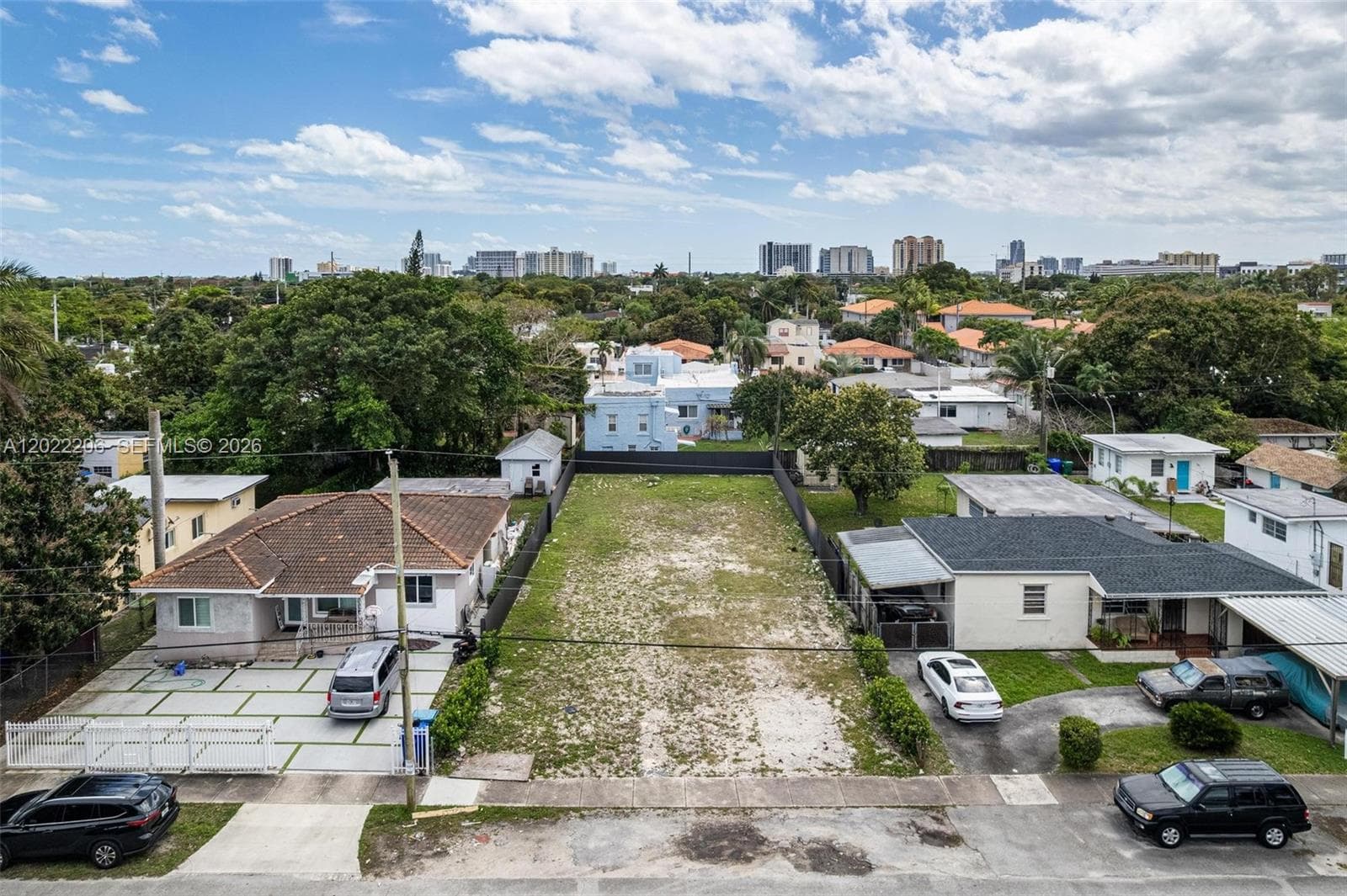 3056 SW 13th St, Miami, FL 33145 photo 3