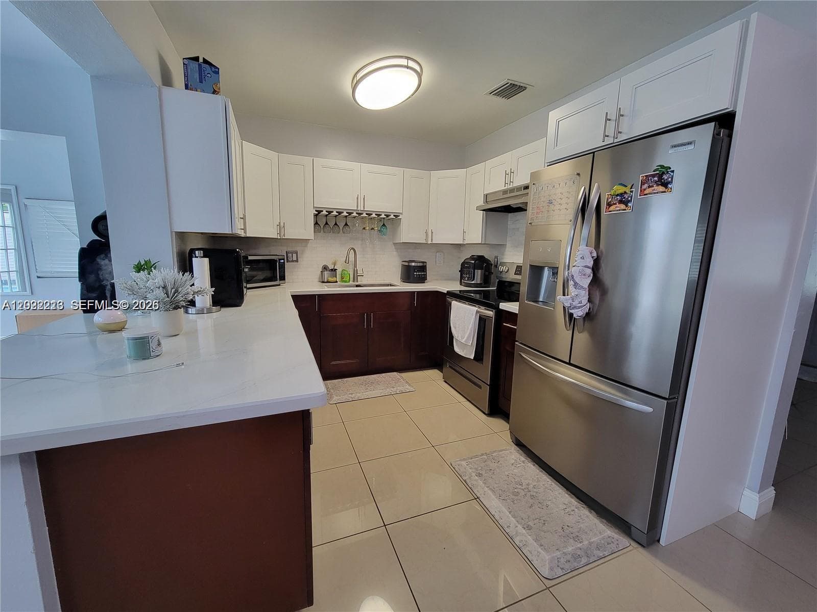 6930 SW 12th St, Pembroke Pines, FL 33023 photo 3