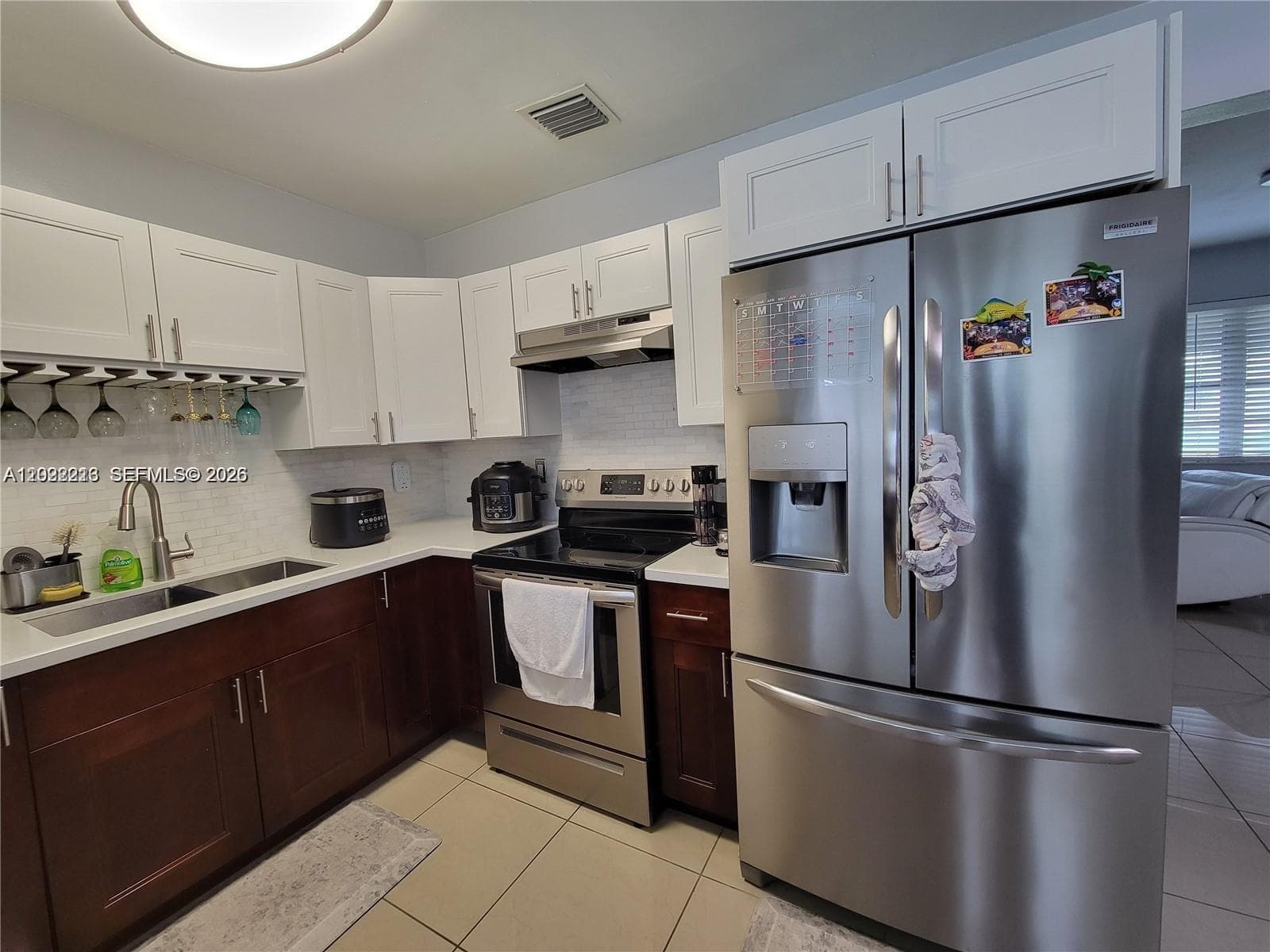 6930 SW 12th St, Pembroke Pines, FL 33023 photo 4