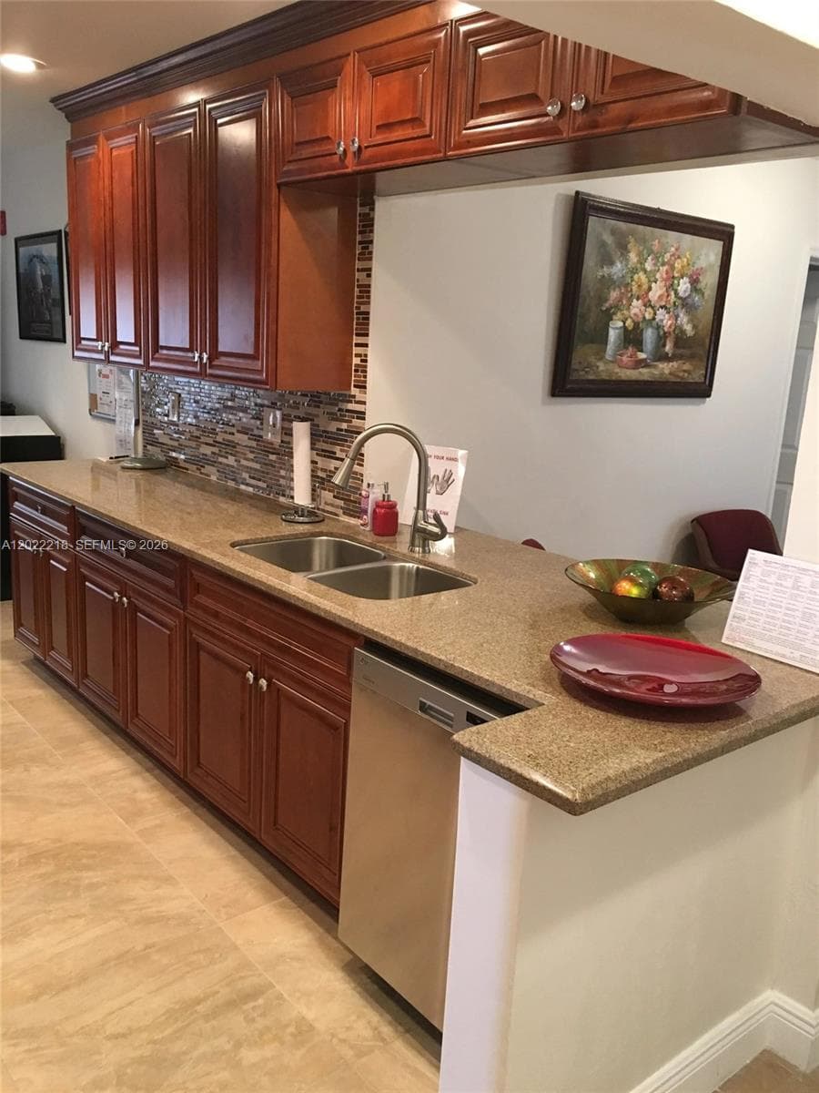 0 NW 47th Ter, Lauderdale Lakes, FL 33319 photo 3