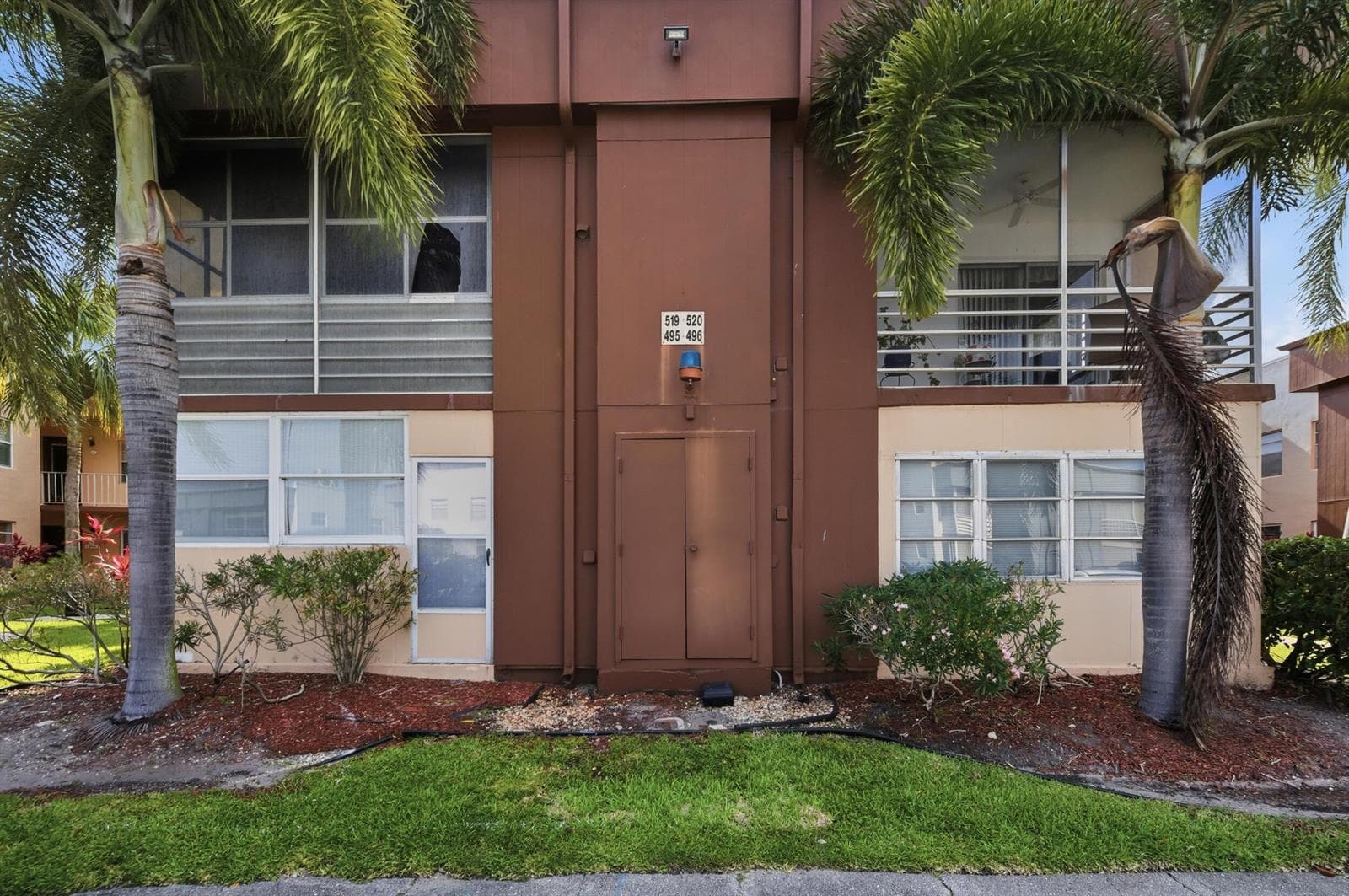 519 Burgundy K, Delray Beach, FL 33484 photo 3