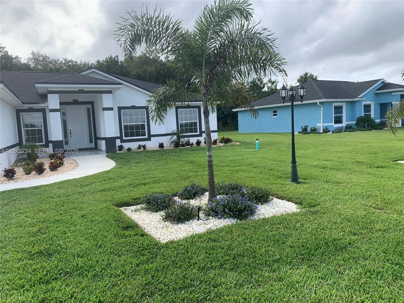 120 CLINTON AVENUE, Lake Placid, FL 33852 photo 2