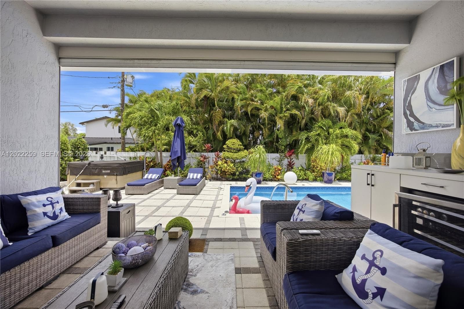 105 NE 28th Ct, Wilton Manors, FL 33334 photo 4