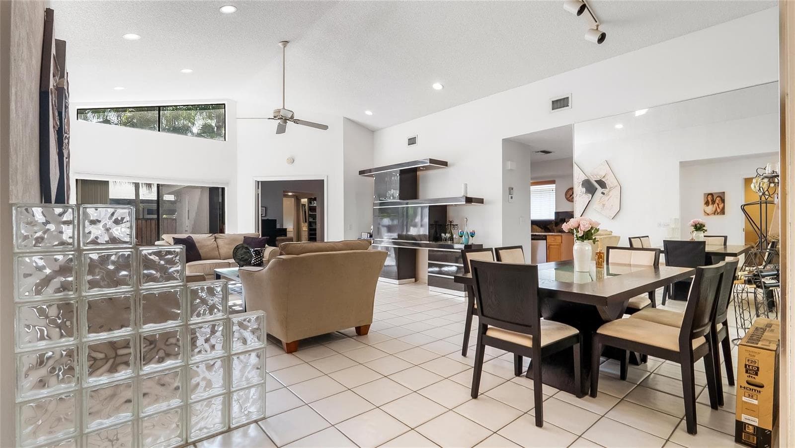 1867 NW 99th Avenue, Plantation, FL 33322 photo 4