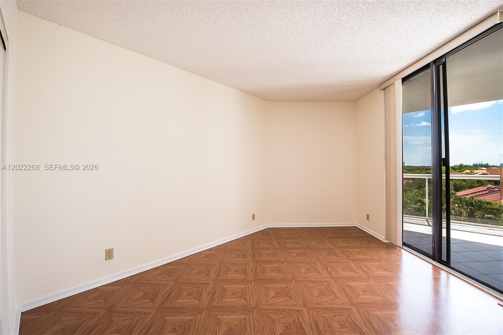 3610 Yacht Club Dr # 511, Aventura, FL 33180 photo 4