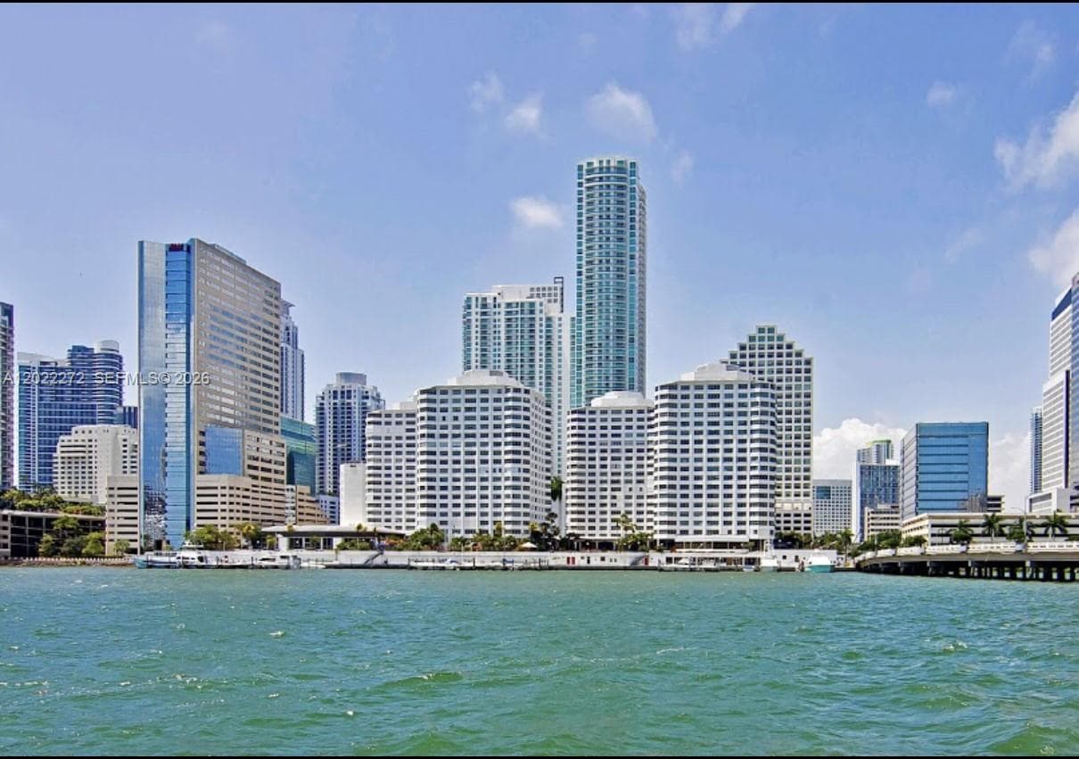 999 Brickell Bay Dr # 209, Miami, FL 33131 photo 2