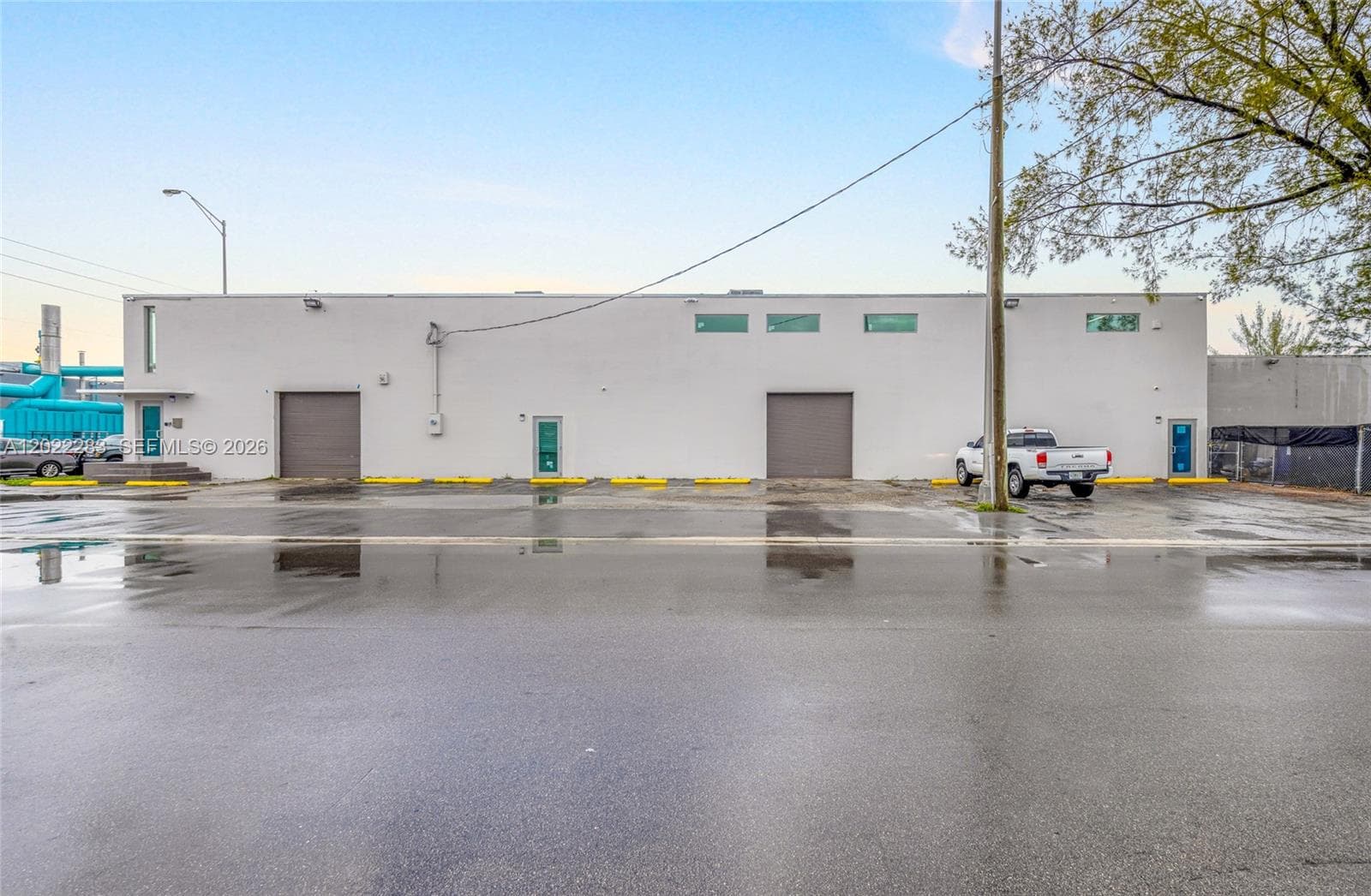7550 W 2nd Ct, Hialeah, FL 33014 photo 3