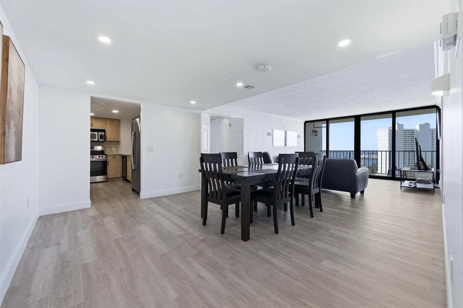 5600 N Flagler Drive # 1605, West Palm Beach, FL 33407 photo 2