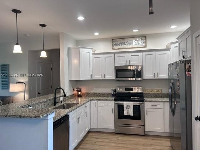 109 Vale Cr, Sebring, FL 33876 photo 2