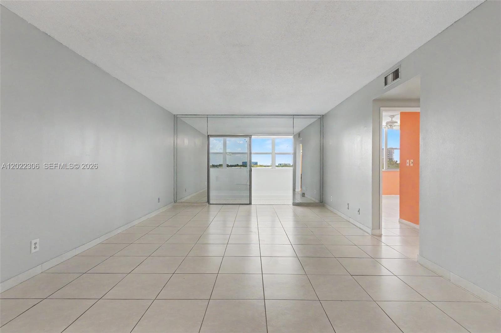 4330 Hillcrest Dr # 506, Hollywood, FL 33021 photo 2